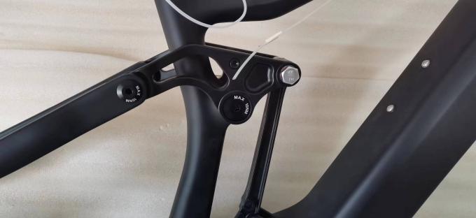 27.5+ 29 Boost Enduro Całkowite zawieszenie E Bike Frame Całkowity Carbon Electric Bike Frame 1